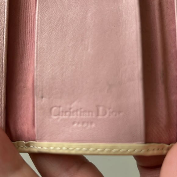 ππ Christian Dior key holder wallet in EUC !!! ππ - Picture 8 of 9